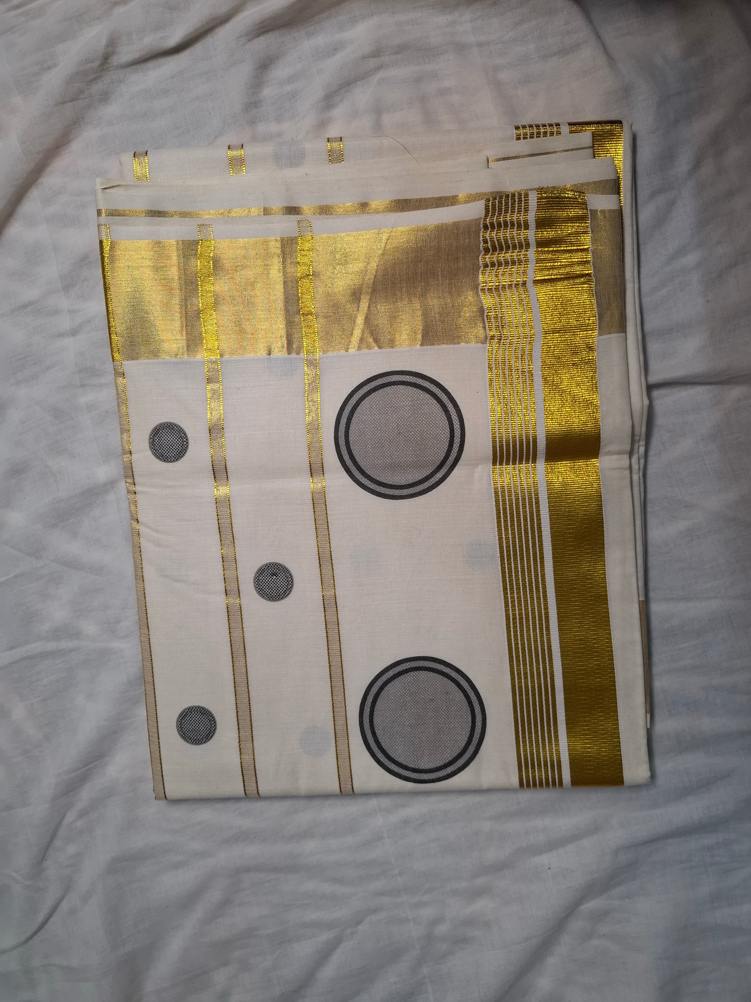 Kerala Kasavu Saree with Circle Motif and Gold Zari Border