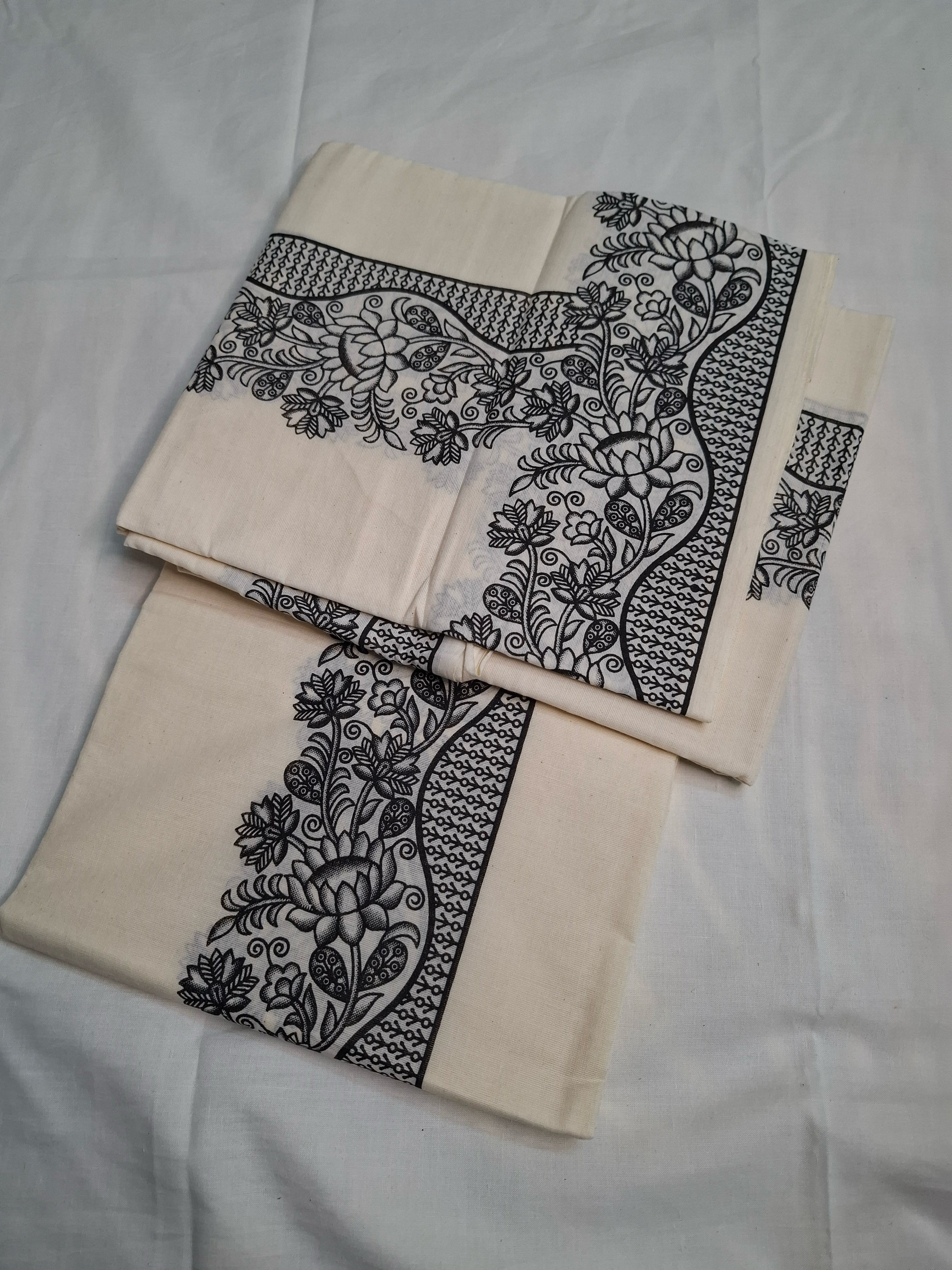 Kerala Settu Mundu with Design Border & Black Blouse Piece