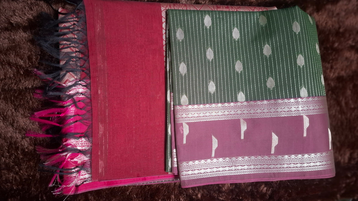 Dark Green Cotton Silk Saree with Maroon Pallu and Blouse /CS002