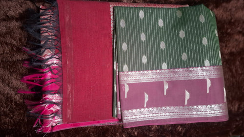 Dark Green Cotton Silk Saree with Maroon Pallu and Blouse /CS002