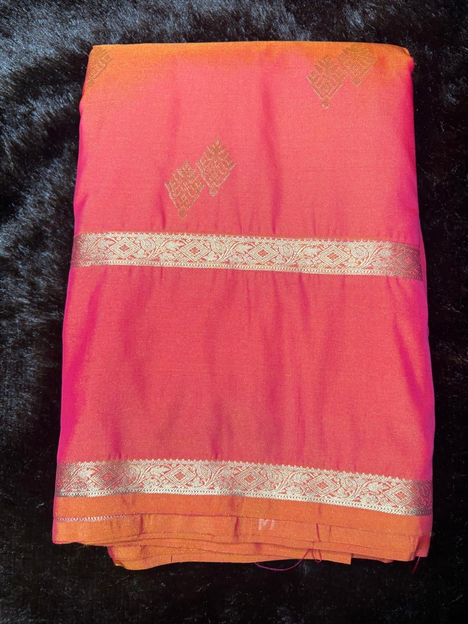 Dual-Toned Orange Semi Silk Saree with Rettu-Pettah Border/SS001