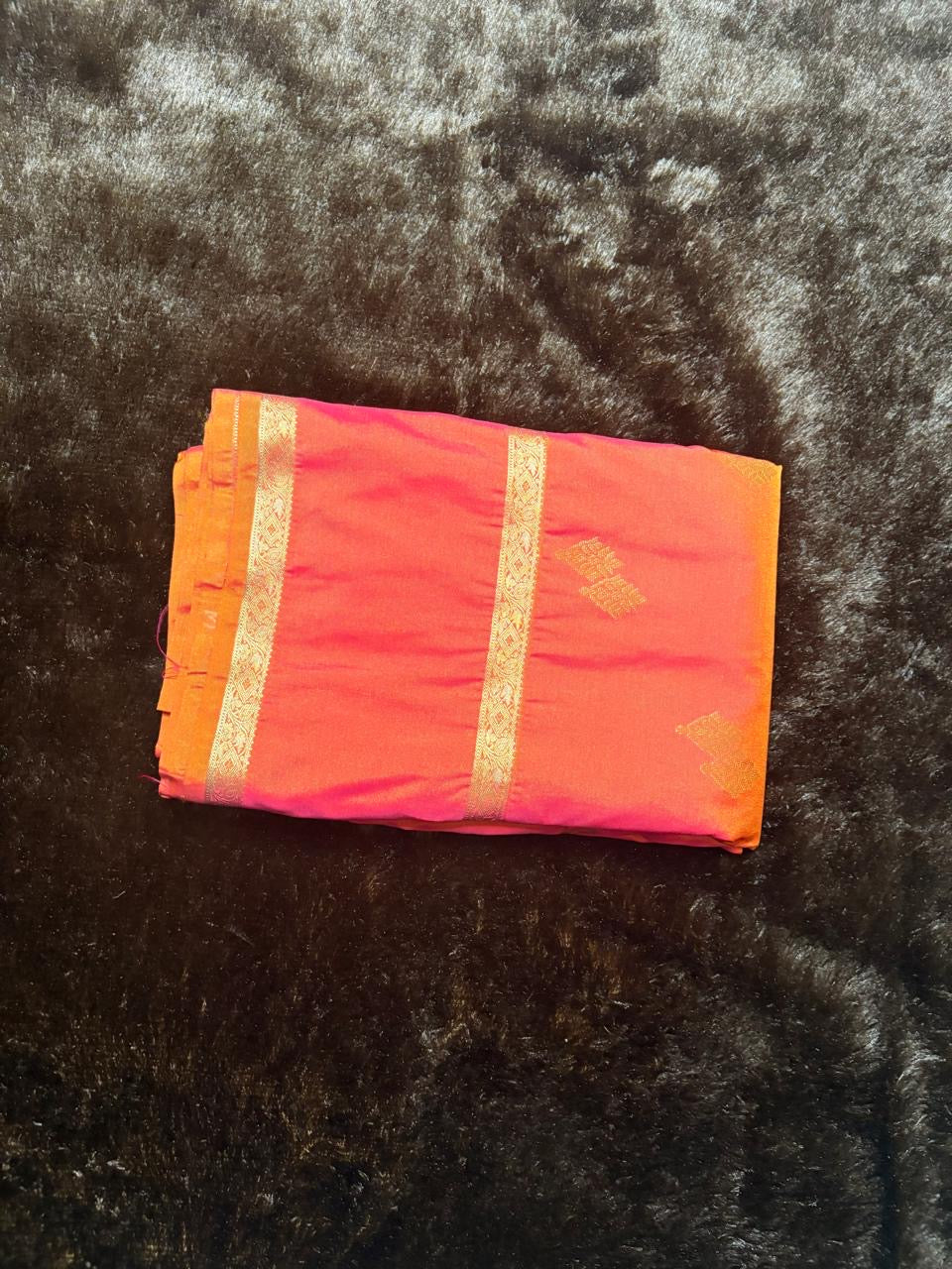 Dual-Toned Orange Semi Silk Saree with Rettu-Pettah Border/SS001